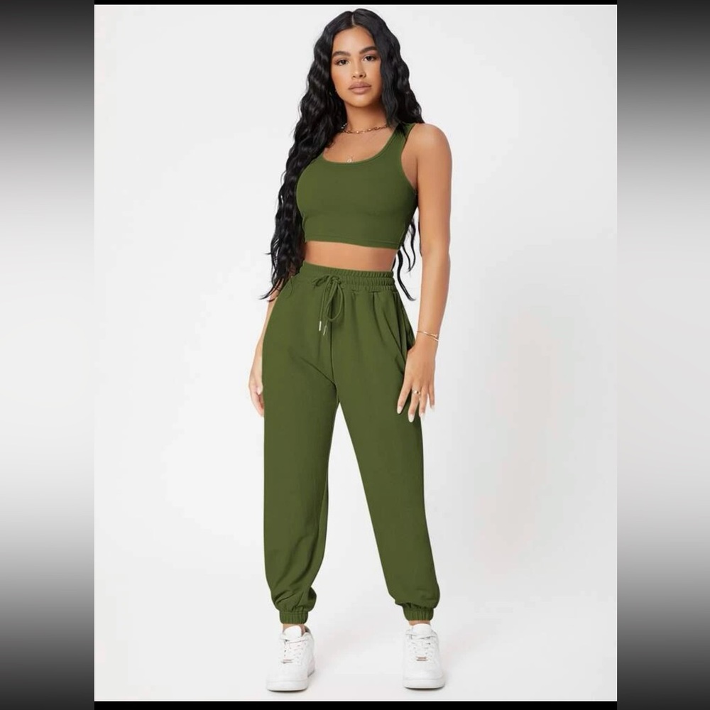 Green 2 piece sweatsuit
